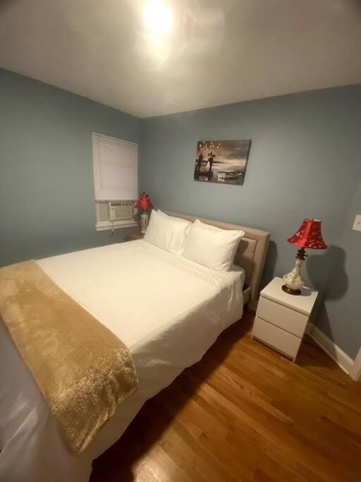 Cozy Getaway Apartment! Free Parking Appartement Boston